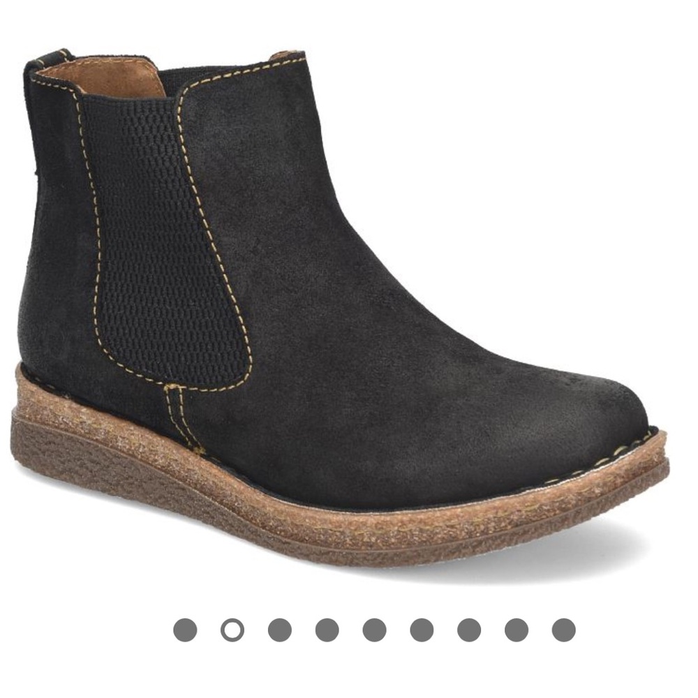 Born Faline Boots Size 11 NWOT